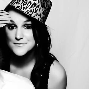 Meet your Posher, Liz